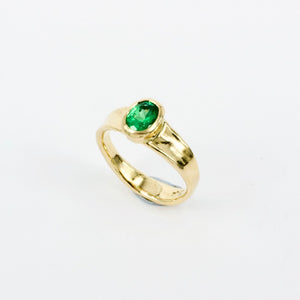 DM808A: Tsavorite garnet ring