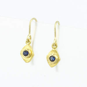 LA49: Sapphire drop earrings