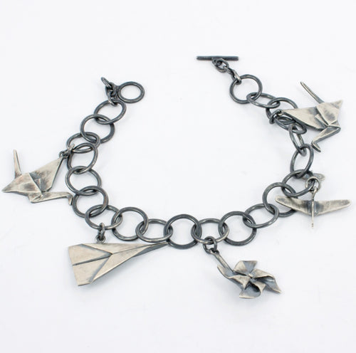RF135: Flight charm bracelet