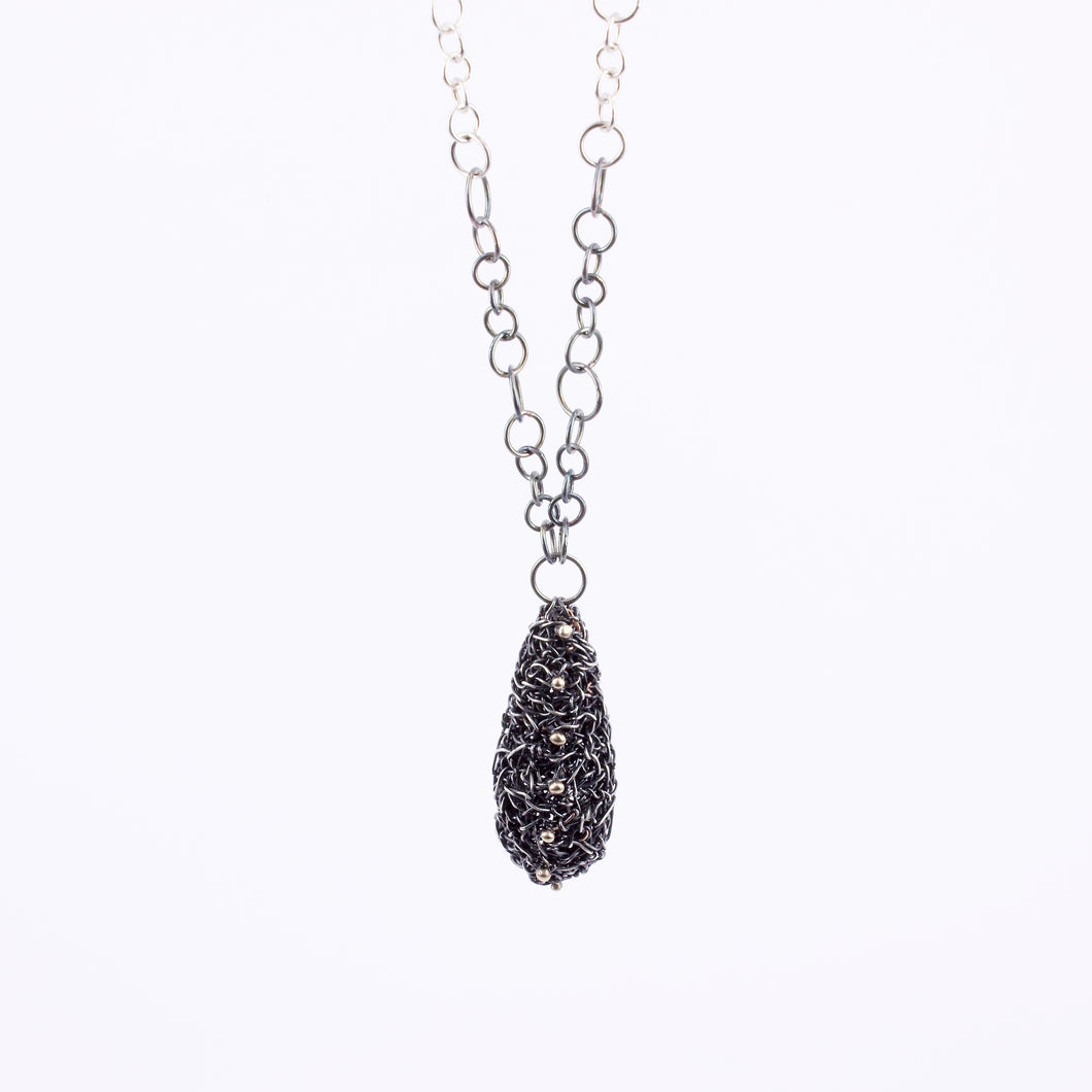 DH200: Pendant - Chaos cacoon.